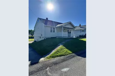 524 Arizona Drive, Lower Burrell, PA 15068 - Photo 2