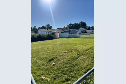 524 Arizona Drive, Lower Burrell, PA 15068 - Photo 4