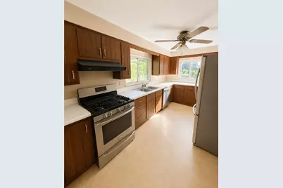 2133 Lower Terrace Rd, New Kensington, PA 15068 - Photo 2