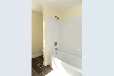 387 W Wylie Ave, Canton Township, PA 15301 - Photo 10