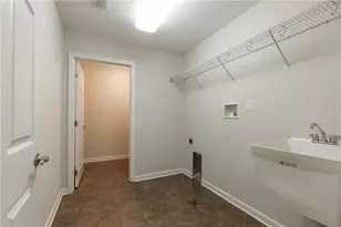 1024 Wealdstone Rd, Cranberry Township, PA 16066 - Photo 18