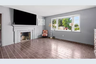 130 Pleasant Avenue, Peters Township, PA 15317 - Photo 6