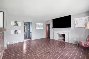 130 Pleasant Ave, Peters Township, PA 15317 - Photo 6