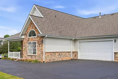 121 Canter Ln, West Deer, PA 15044 - Photo 4