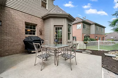 114 Oakview Drive, Cranberry Township, PA 16066 - Photo 10