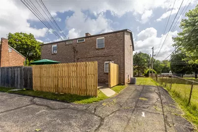 1685 Brodhead Road #1, Moon/Crescent Twp, PA 15108 - Photo 20