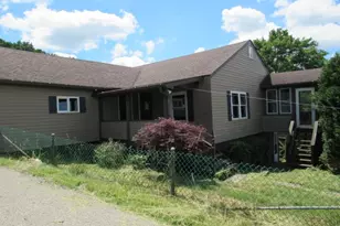 26 Mulberry St, Belle Vernon, PA 15012 - Photo 4