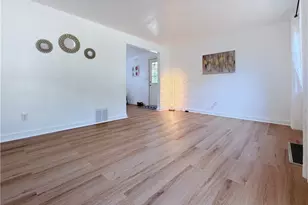 148 Marlow Dr, Pittsburgh, PA 15235 - Photo 6