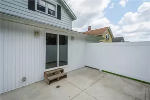 412 Grant St, Centerville, PA 15358 - Photo 26