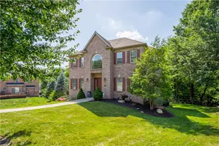 8002 Pressley Ct, Pittsburgh, PA 15237 - Photo 2