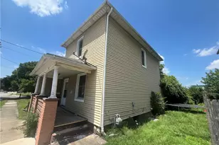 107 E Home St, New Castle, PA 16101 - Photo 22
