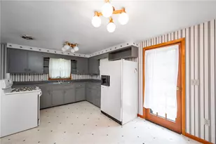 140 Remil Dr, Twp of But NE, PA 16001 - Photo 18