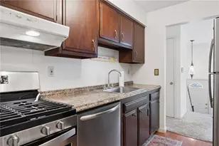 1025 Edward St, North Versailles, PA 15137 - Photo 10