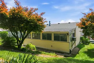 1025 Edward St, North Versailles, PA 15137 - Photo 28