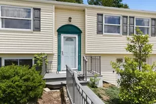 1025 Edward St, North Versailles, PA 15137 - Photo 2