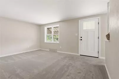 2520 Mohawk Drive, White Oak, PA 15131 - Photo 2