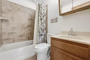 5256 Colewood Dr, Pittsburgh, PA 15236 - Photo 14