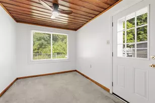 5256 Colewood Dr, Pittsburgh, PA 15236 - Photo 10