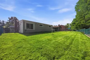 5256 Colewood Dr, Pittsburgh, PA 15236 - Photo 24