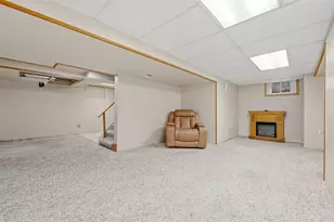 5256 Colewood Dr, Pittsburgh, PA 15236 - Photo 22