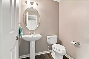 104 Castle View Dr, Kennedy Township, PA 15136 - Photo 6