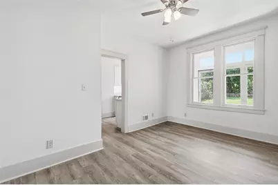 702 E 12th Ave, Munhall, PA 15120 - Photo 8