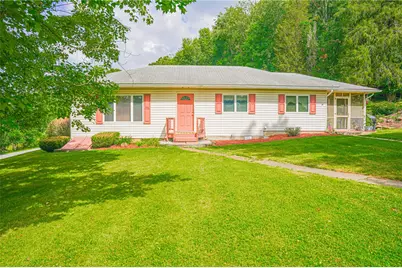 3886 Darlington Rd, Darlington Township, PA 16115 - Photo 8