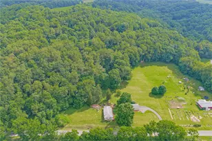 3886 Darlington Rd, Darlington Township, PA 16115 - Photo 4