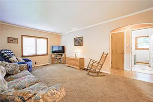 3886 Darlington Rd, Darlington Township, PA 16115 - Photo 12