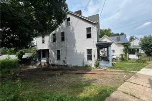 2737 Glen Mawr St, Pittsburgh, PA 15204 - Photo 2
