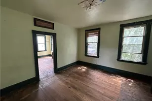 2737 Glen Mawr St, Pittsburgh, PA 15204 - Photo 10
