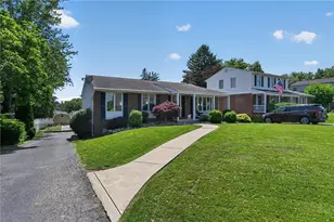 34 Mohawk Dr, Hempfield Township, PA 15601 - Photo 2