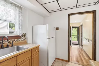 613 Aylesworth Ave, Bridgeville, PA 15017 - Photo 18