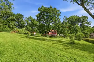 6113 Valencia Rd, Richland, PA 16059 - Photo 2