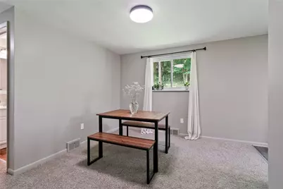 105 Edies Way, Ross Twp, PA 15229 - Photo 12