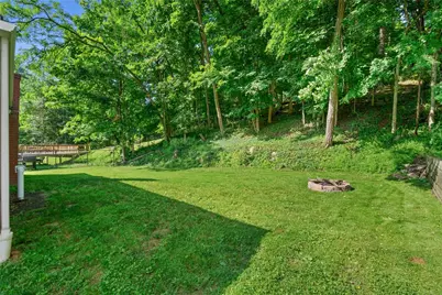 105 Edies Way, Ross Twp, PA 15229 - Photo 26