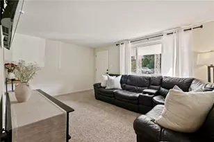105 Edies Way, Ross Twp, PA 15229 - Photo 4