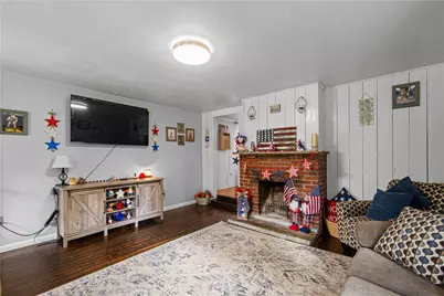1211 Main Street, Bentleyville, PA 15314 - Photo 8