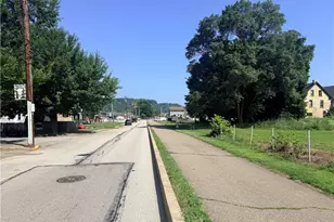 341 N Grant Ave, Kittanning, PA 16201 - Photo 2