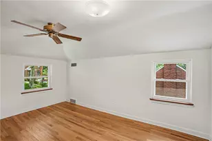 284 Barclay Ave, Pittsburgh, PA 15221 - Photo 12