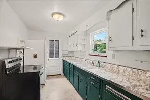 284 Barclay Ave, Pittsburgh, PA 15221 - Photo 10