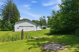 1520 State Route 130, Unity Township, PA 15601 - Photo 30