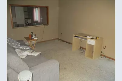 109 Linhart St, Wilkins Township, PA 15145 - Photo 8