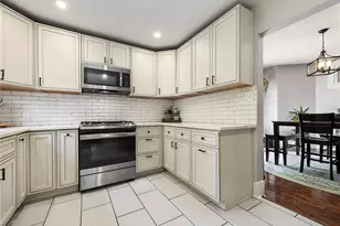 2829 Voelkel Ave, Pittsburgh, PA 15216 - Photo 10