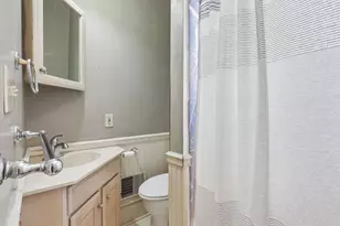 1214 Poplar St, South Greensburg Boro, PA 15601 - Photo 8