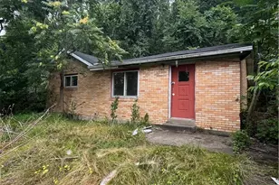 452 Hochberg Rd, Pittsburgh, PA 15235 - Photo 1