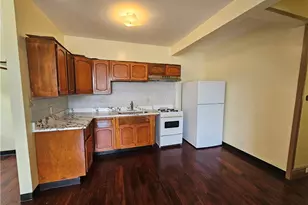 701 E 14th Ave, Munhall, PA 15120 - Photo 4