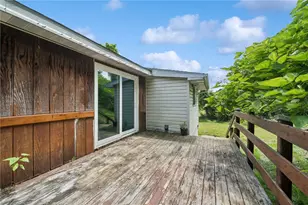 300 Millersdale Rd, Hempfield Township, PA 15601 - Photo 20