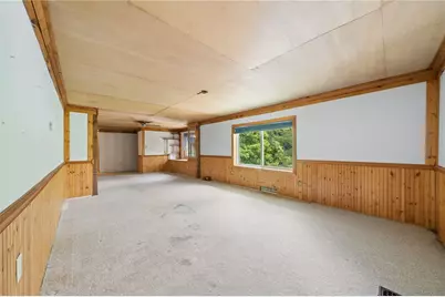300 Millersdale Road, Hempfield Township, PA 15601 - Photo 16