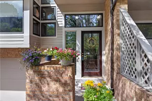 1420 Towne Square Dr, Pittsburgh, PA 15101 - Photo 2